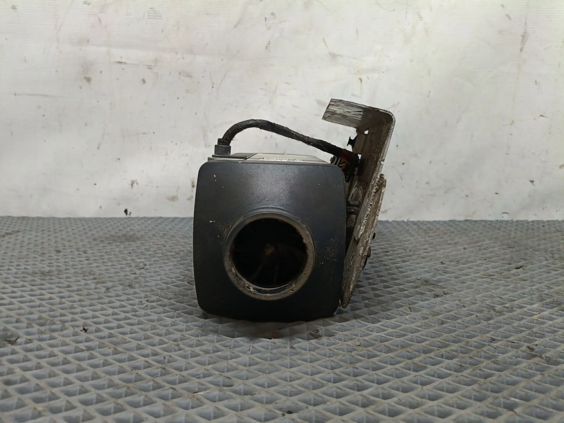 Автономный отопитель 2 Квт (24v) б/у - 1