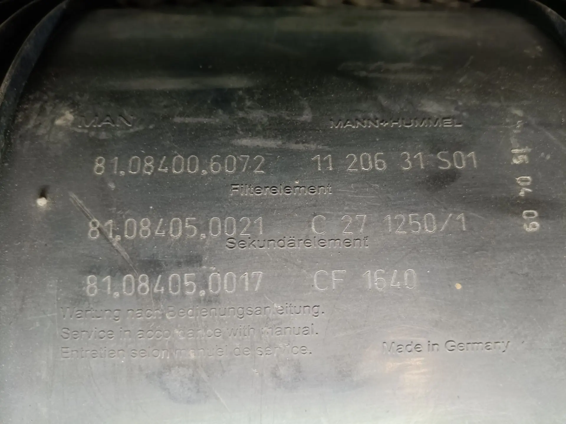 Корпус воздушного фильтра б/у для MAN TGA - 1